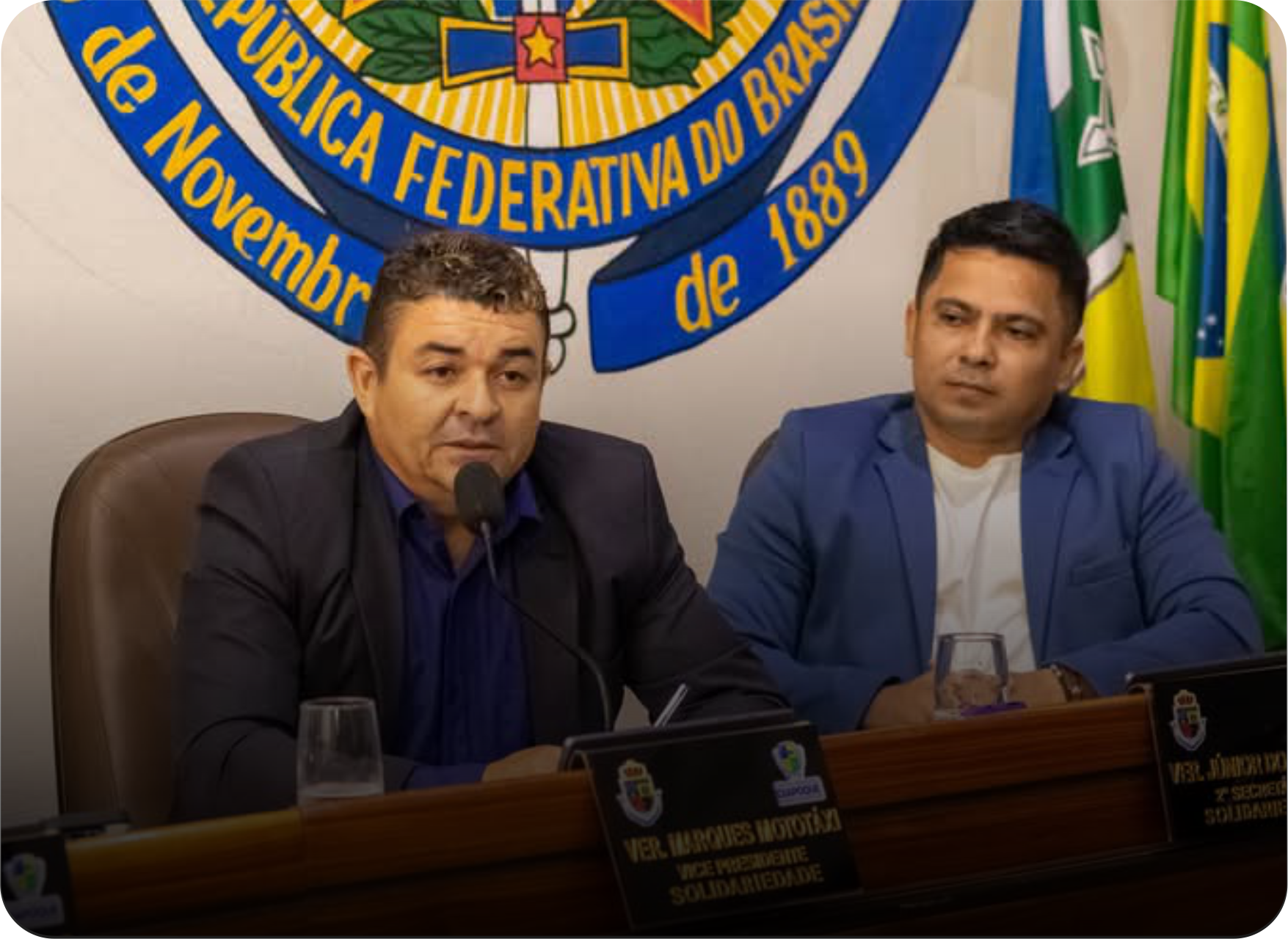  CÂMARA DE VEREADORES  CRIA COMISSÃO ESPECIAL  PARA INVESTIGAR VENDA DE LOTES EM ÁREAS PUBLICAS DE OIAPOQUE