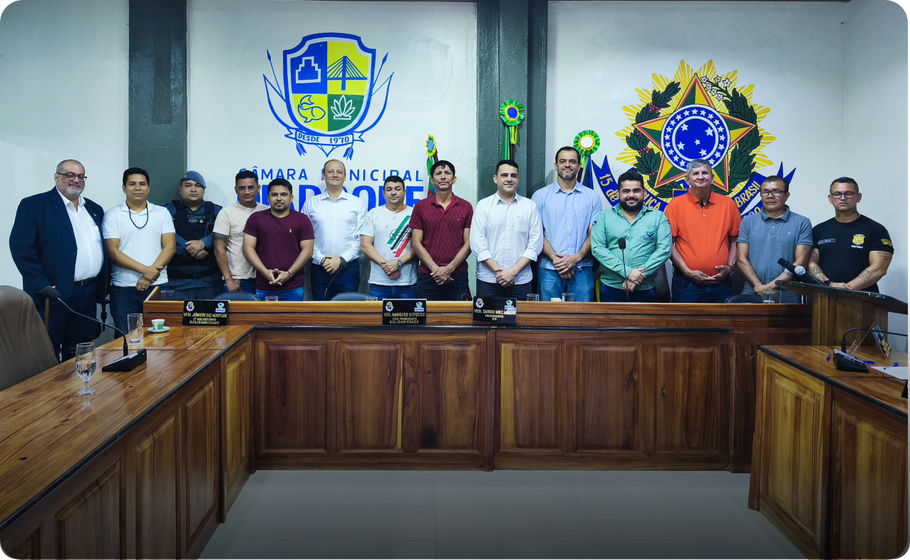 CÂMARA DE VEREADORES RECEBE VISITA INSTITUCIONAL DO SECRETÁRIO DE SEGURANÇA PÚBLICA DO ESTADO E COMITIVA