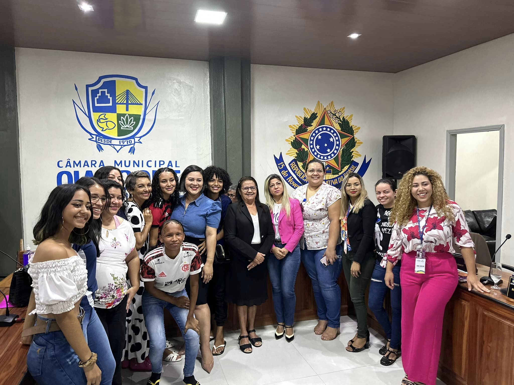 Na Sessão de hoje a Ver. Irmã Creusa fez 2 Requerimentos e 1 Indicação : 1️⃣REQUERIMENTO N° 001/2023 - Autoria Vereadora Irmã Creusa - Requer a Secretaria Municipal de Saúde - SEMSA. Através do Senhor Secretário Josimar Santos, a ofertar Exame de Ultrasso