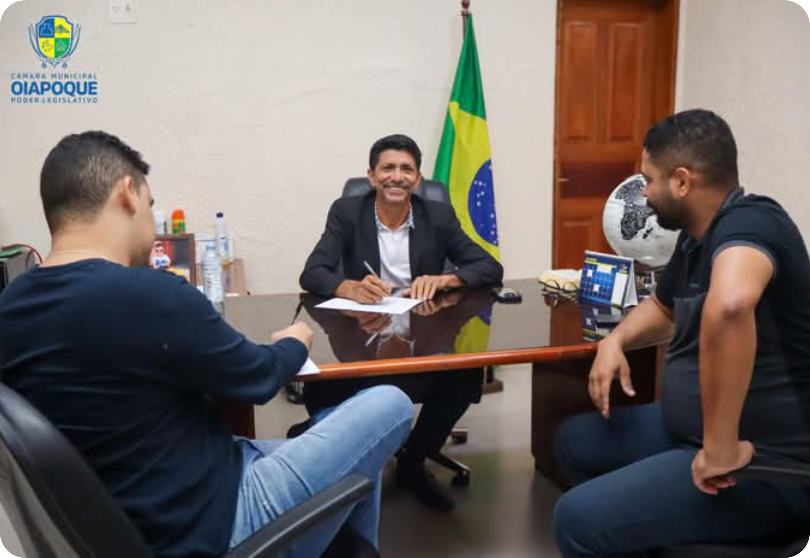 PRESIDENTE DA CÂMARA MUNICIPAL, O VEREADOR GUIDO MECÂNICO, ASSUME COMO PREFEITO EXERCÍCIO DO MUNICÍPIO