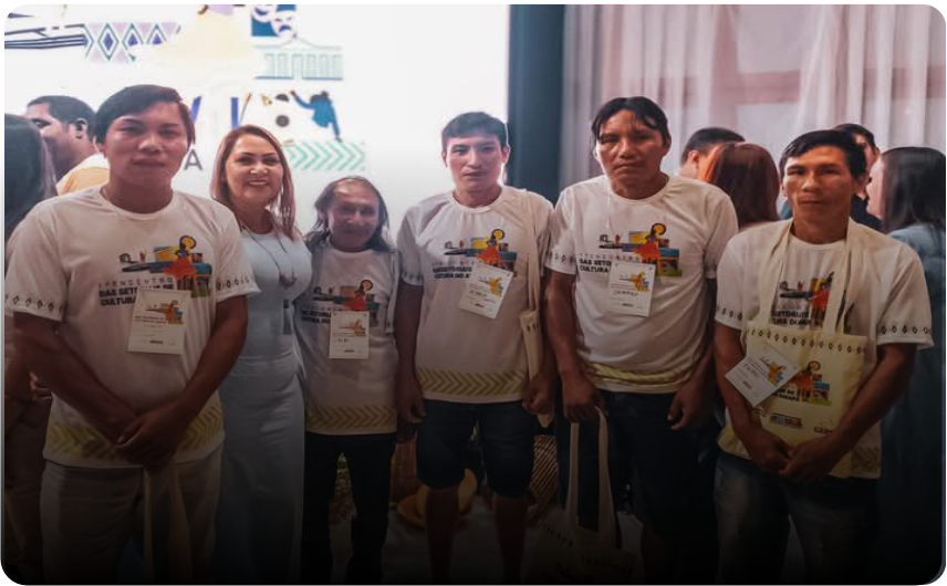 VEREADORA ROSI ARAUJO PARTICIPA DE ENCONTRO DA SECRETARIA DE ESTADO DA CULTURA